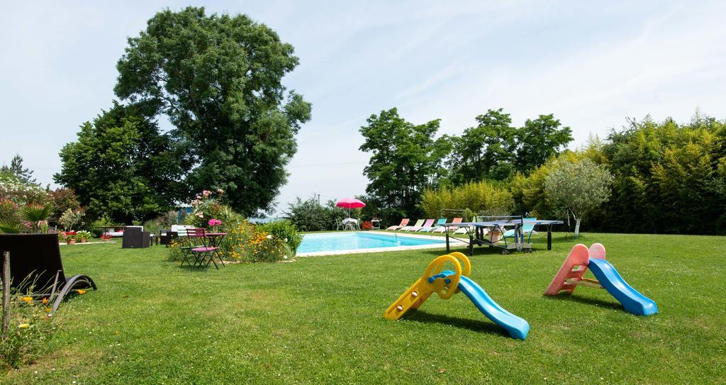 Chambres D'Hotes Larroquiniere Port-Sainte-Marie 외부 사진